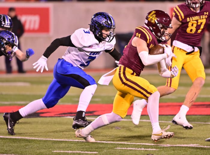 Loyola Academy Lincoln Way East Illinois 8A football November 25 2023 Tim Vizer 24612